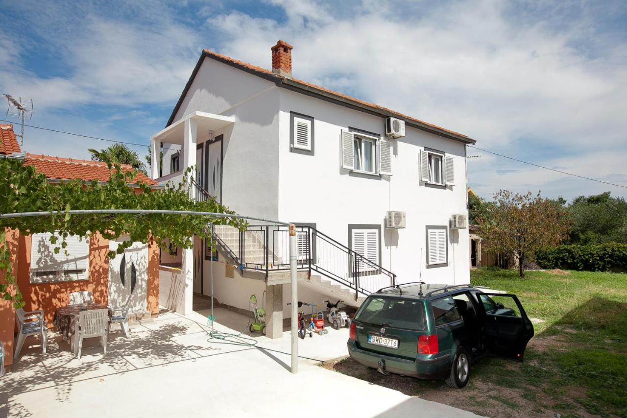 Apartment Toni With Private Parking Zadar Exterior foto