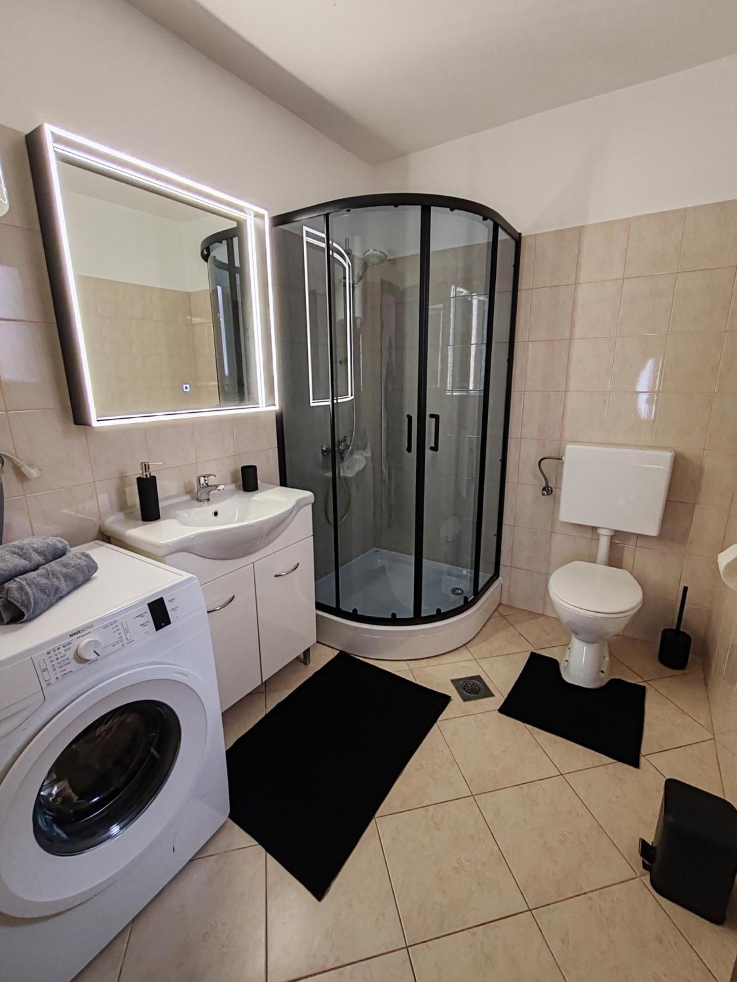 Apartment Toni With Private Parking Zadar Exterior foto